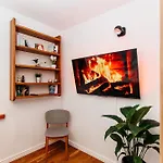 Maya's 21 - Dluga St, Old Town Gda Apartman