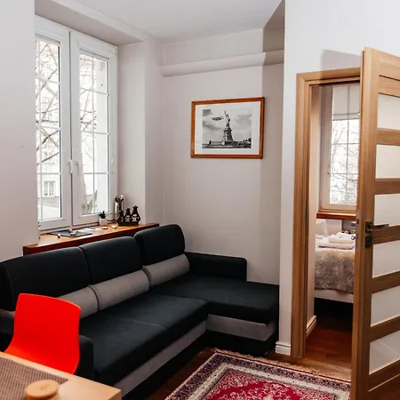 Maya's Flats & 21 - Dluga St, Old Town
