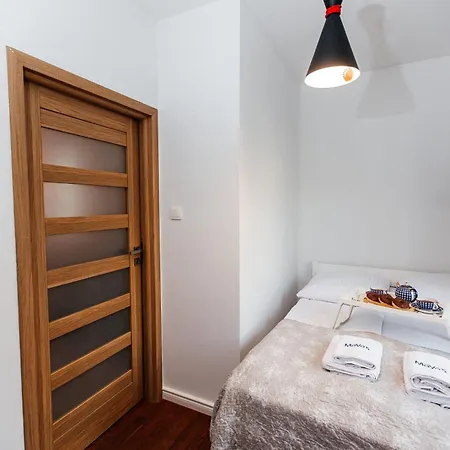 公寓 Maya's Flats & 21 - Dluga St, Old Town