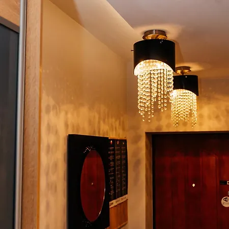 公寓 Maya's Flats & 21 - Dluga St, Old Town *