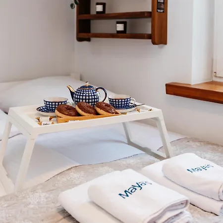 Maya's Flats & 21 - Dluga St, Old Town 公寓 *