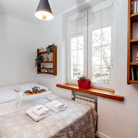 شقة Maya's Flats 21 - Dluga St, Old Town