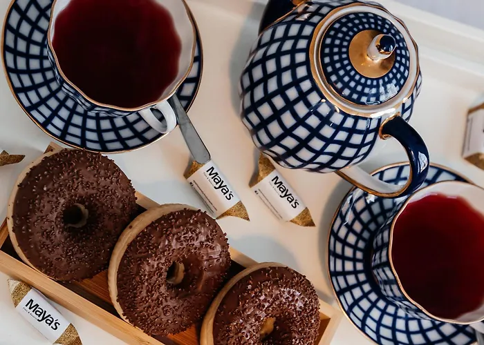 Maya's Flats & 21 - Dluga St, Old Town Gda דירה *