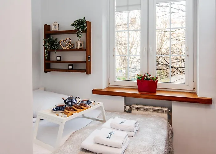 Maya's Flats & 21 - Dluga St, Old Town Gda גדנסק