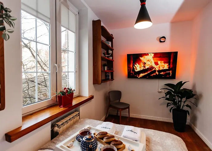 Maya's Flats & 21 - Dluga St, Old Town Gda גדנסק