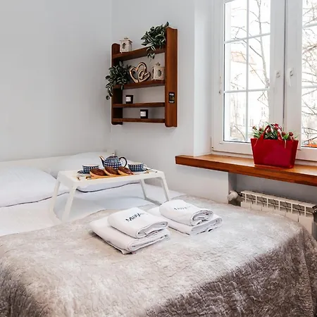 Maya's Flats & 21 - Dluga St, Old Town Gda Apartamento